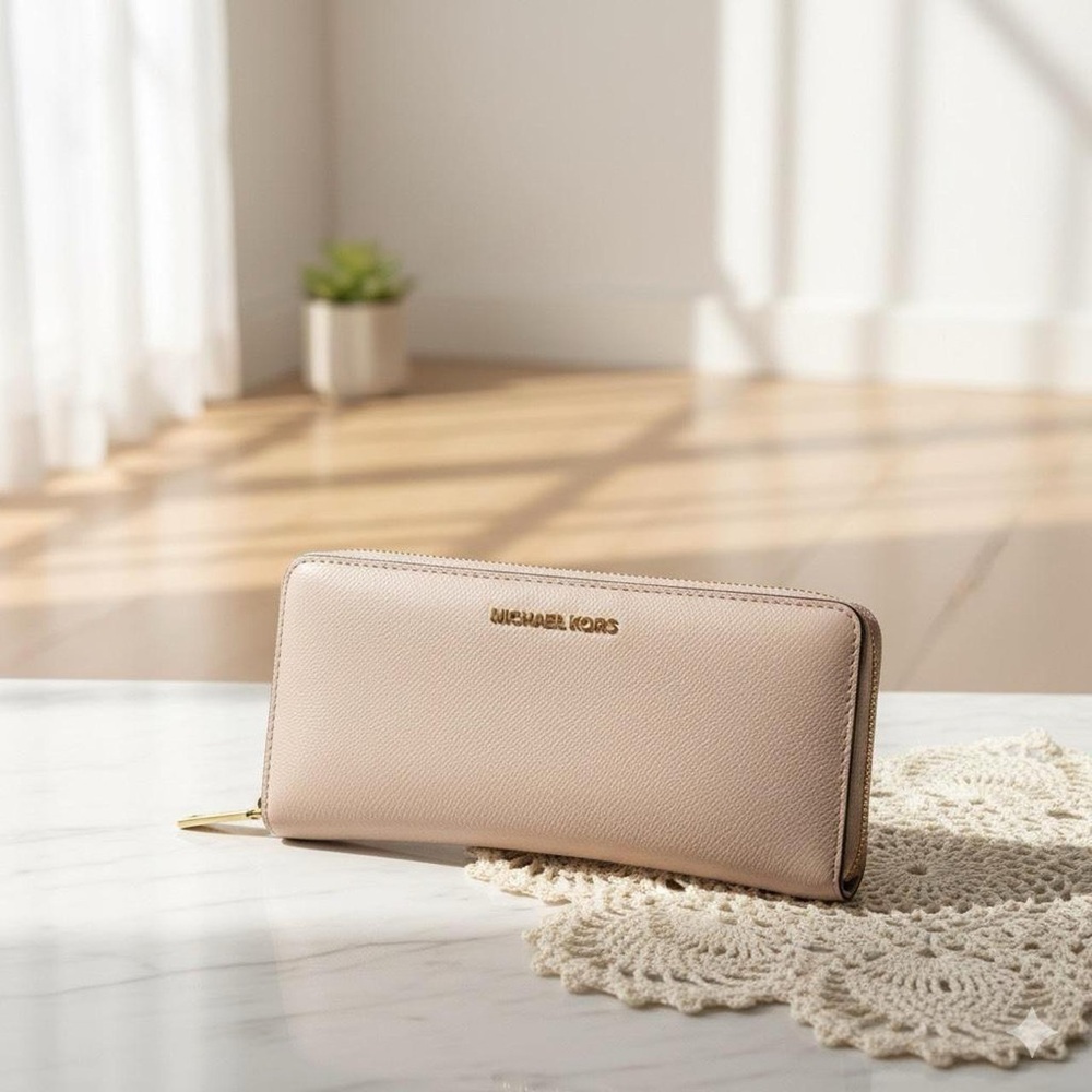 Michael Kors Beige Wallet